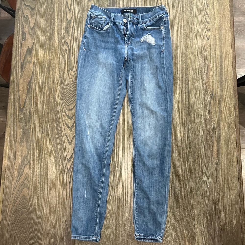 Express Legging Jeans Mid-Rise Distressed Stretch Denim Medium Wash Blue Size 2L